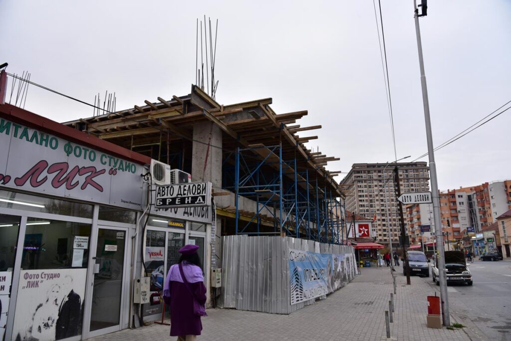 Објект во градба на ул. Иван Козаров, блиску до улицата